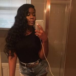 Meet your Posher, Kelsey